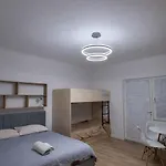 بيت ضيافة Center 3*