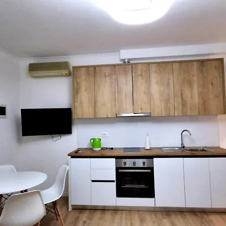 Pensión Center 3*